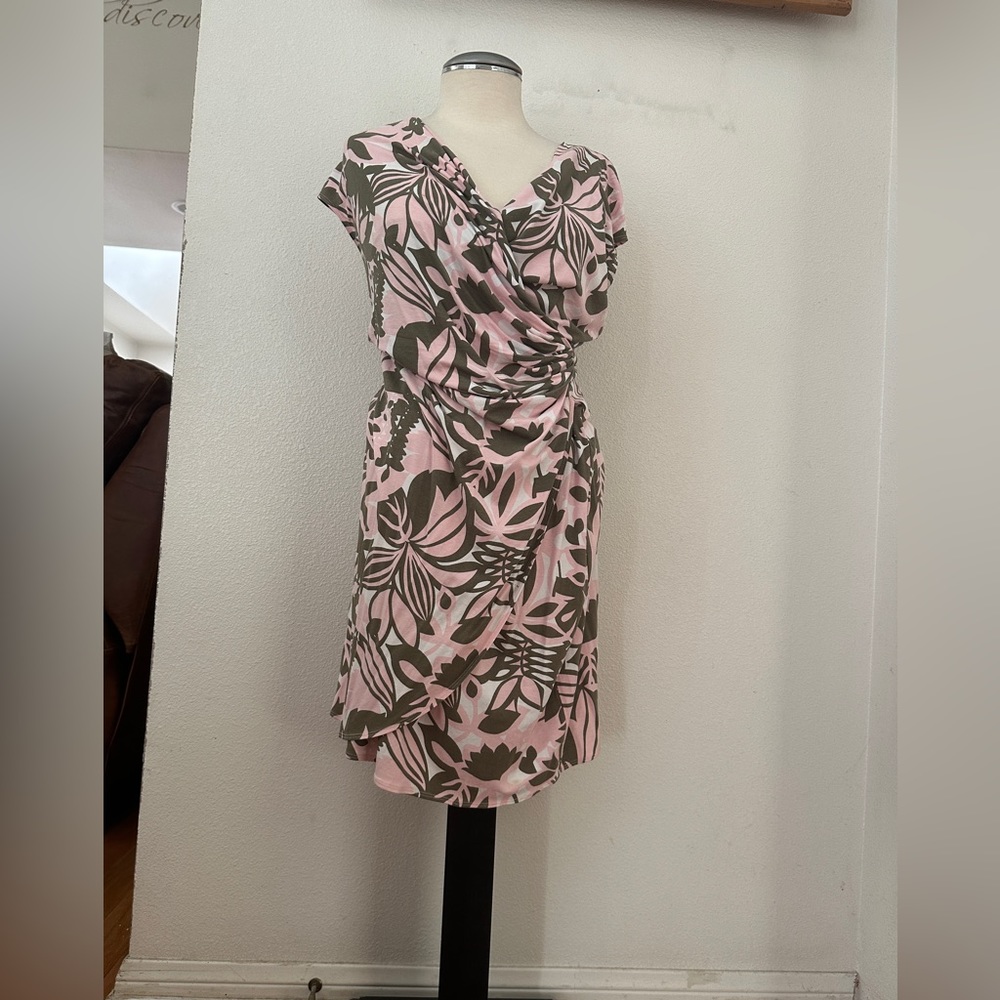 Tommy Bahama wrap look knit material dress size M